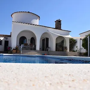 'casa Empuria' Aan Kanaal Met Zwembad En Aanlegsteiger , Empuriabrava Espagne